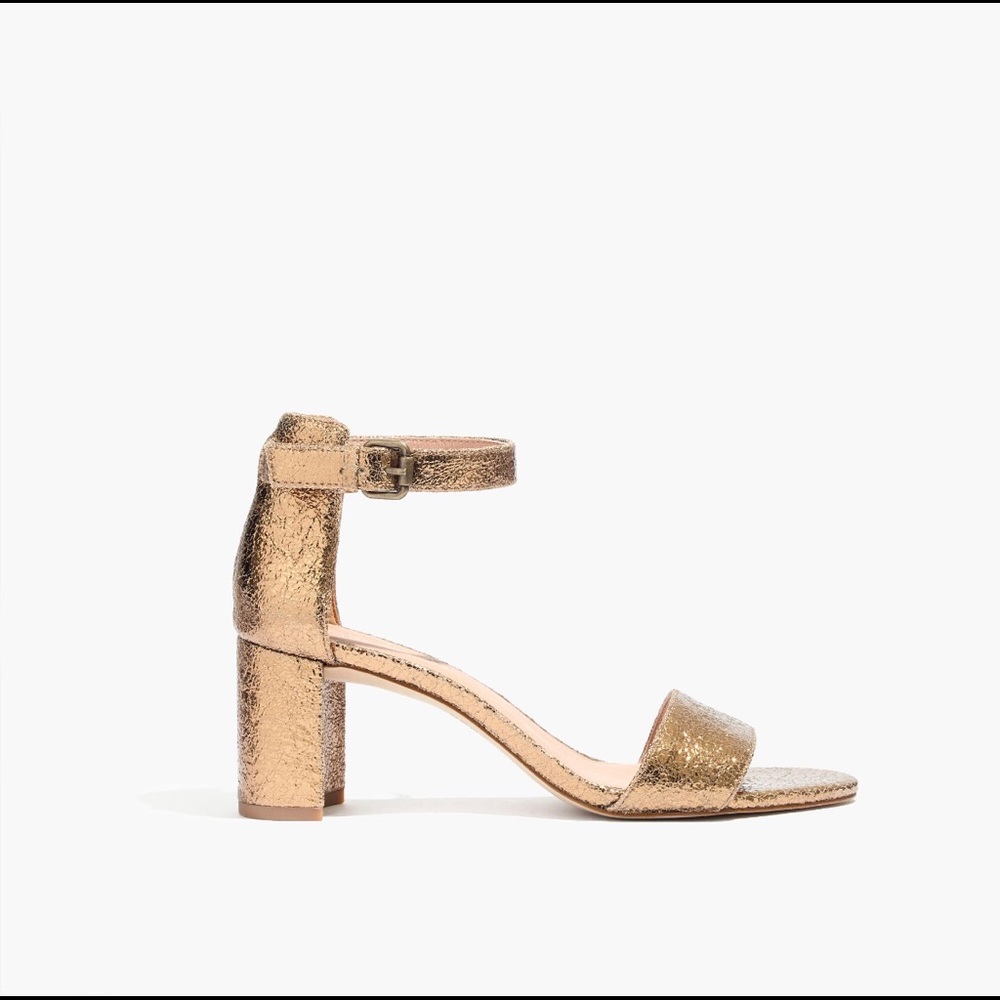 ❌SOLD❌ Madewell Lainy sandal in Metallic size 9